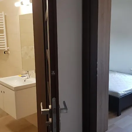 Appartement Moderna By Metro Station Varsovie